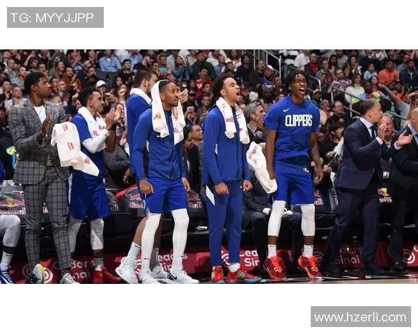 火箭队与快船队激战三月十六日精彩对决全场回顾与分析