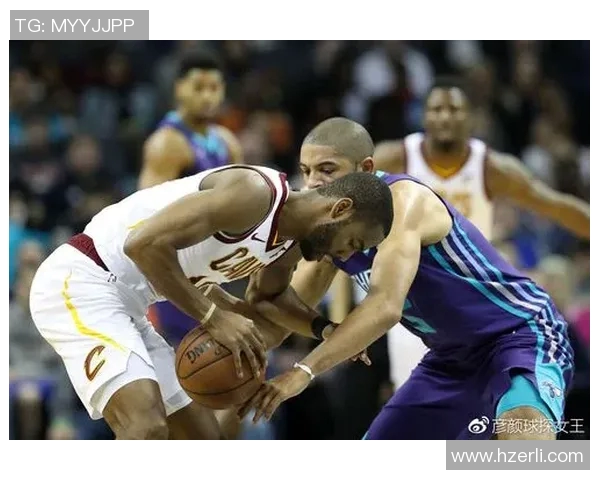 尼克斯与猛龙激战正酣NBA赛场精彩瞬间回顾与分析