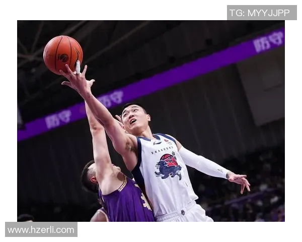 中国男篮迎战国王队期待在国际赛场上展现实力与风采 中国男篮迎战国王队期待在国际赛场上展现实力与风采