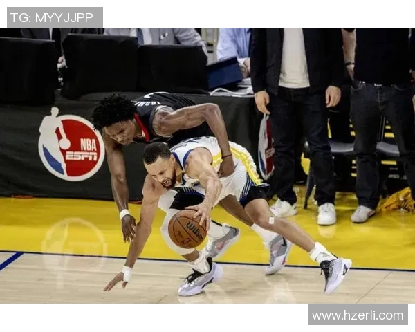 火箭与太阳在NBA夏季联赛中激烈对决展现年轻球员潜力与团队合作精神